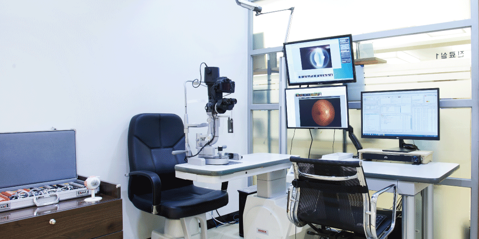 Gangnam Seoul Bright Eye Clinic Exit 1